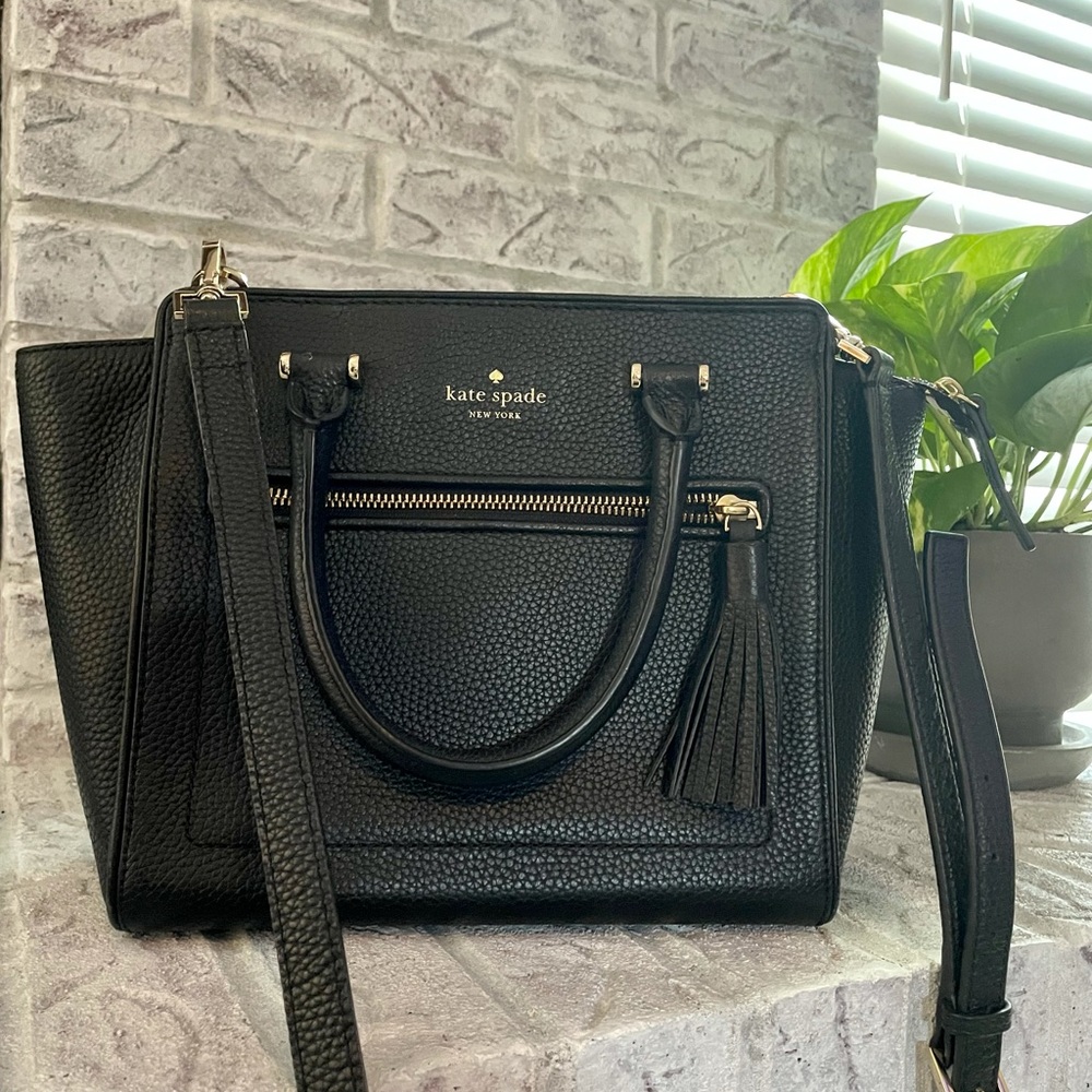 EUC Kate Spade Leather Crossbody w/matching wallet